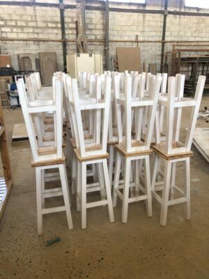 TABURETE DE MADERA - Imagen 9