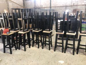 TABURETE DE MADERA - Imagen 10