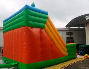 CASTILLO HINCHABLE - Imagen 4