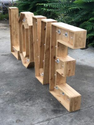 LETRAS DE MADERA CON LUZ - Imagen 13