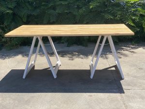 MESA DE MADERA CON CABALLETES 200X100 CM - Imagen 2