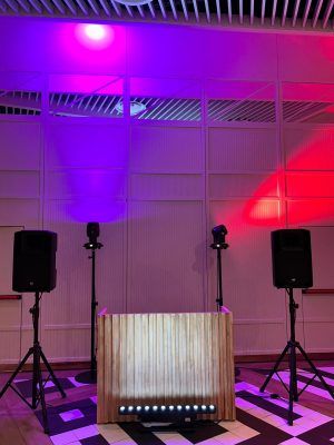 CABINA PARA DJ - Imagen 9