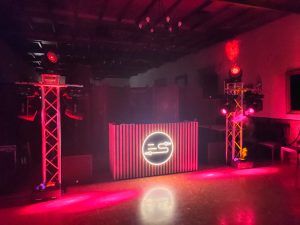 CABINA PARA DJ - Imagen 4