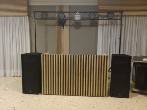 CABINA PARA DJ - Imagen 10
